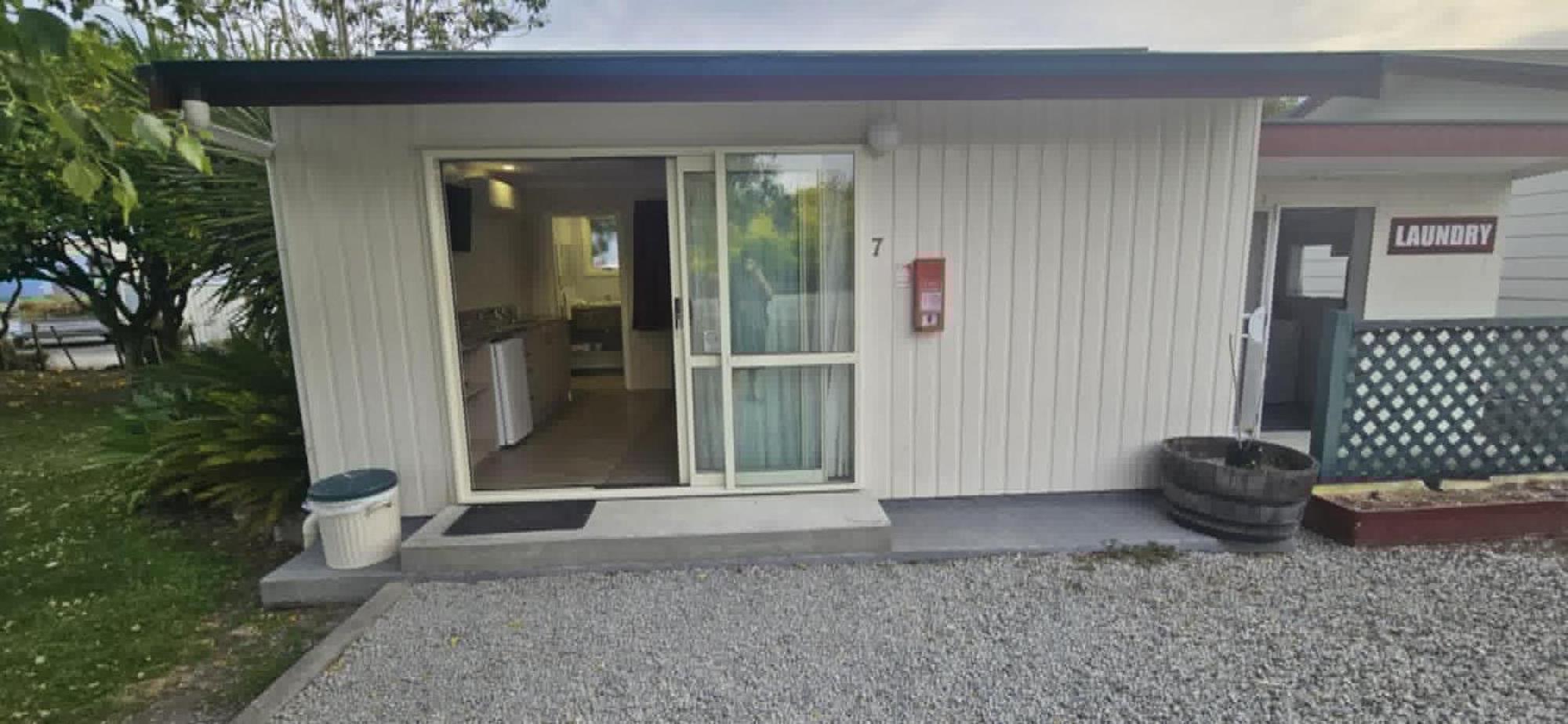 Sunnydays Motel ギズボーン エクステリア 写真